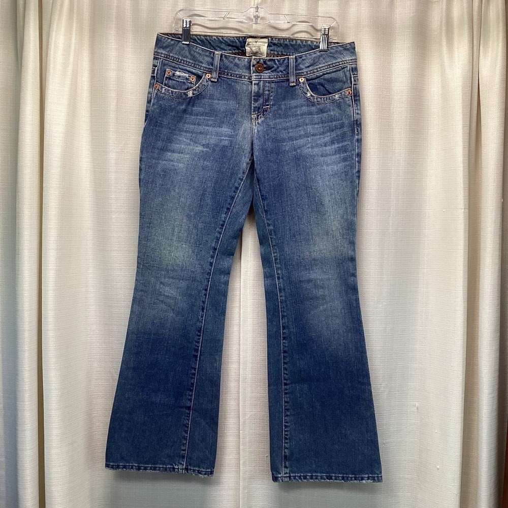 American Eagle Outfitters Flare Leg Jeans Womens 8 Short Low Rise Causal Y2K